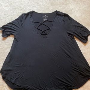 American Eagle Woman’s Black lace up top size XL